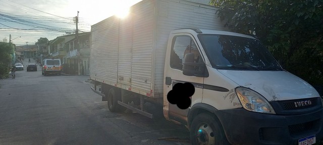 VENDO CAMINHAO IVECO 70C16 2011