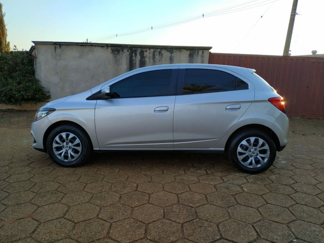 ONIX LT 1.4 2014 COMPLETO