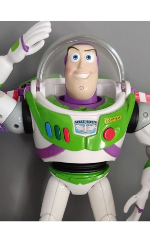 Boneco buzz  toy story FALA PORTUGUÊS amigo Woody Jessie slinky rex 