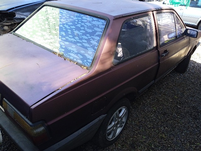 Sucata de Vw Voyage Cl 1.6 1994 para retirada de peças - Foto 3