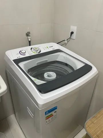 Máquina de lavar roupas 