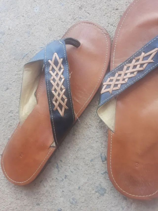 Chinelo de couro n 45 novo - Foto 4