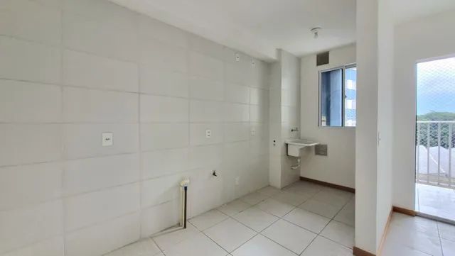 Apartamento com 2 quartos para alugar por R$ 1350.00, 64.75 m2 - ANITA GARIBALDI - JOINVIL