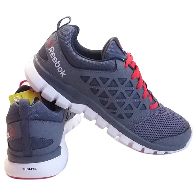 Tênis Reebok Sublite Xt Cushion 2.0 cor cinza numeração 37 - Foto 2