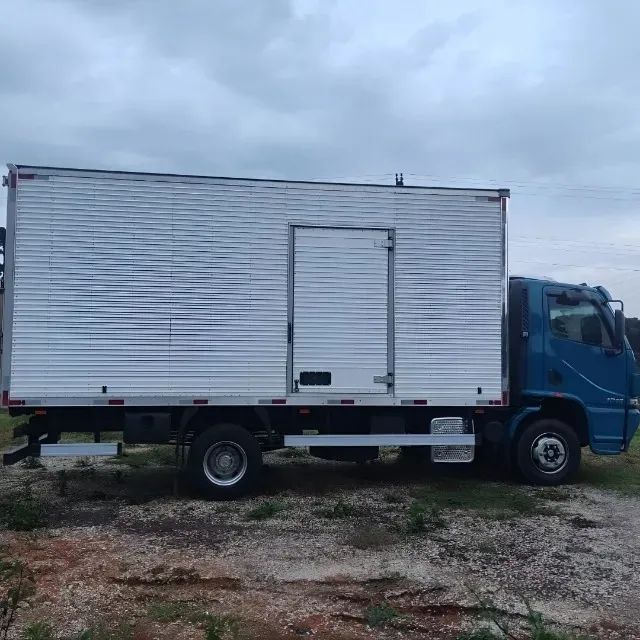 MB Accelo 1016 Bau Ano 2014 - Foto 5