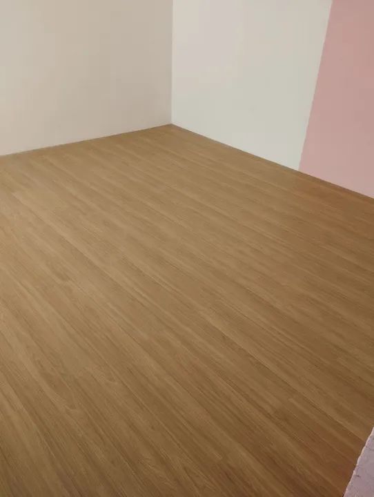 Piso vinilico e laminado