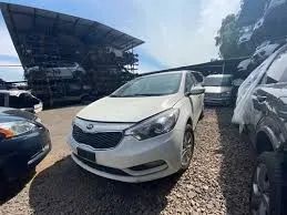 Cerato 2014 - Foto 2