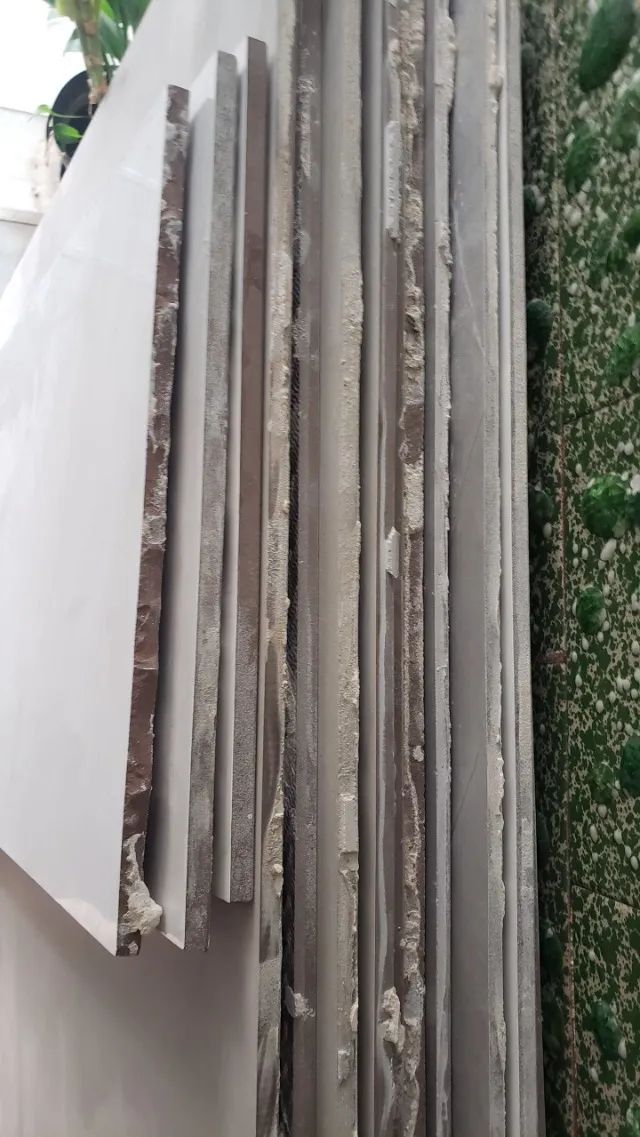 Lote com 10 peças de porcelanatos 90x90 diversos  - Foto 6