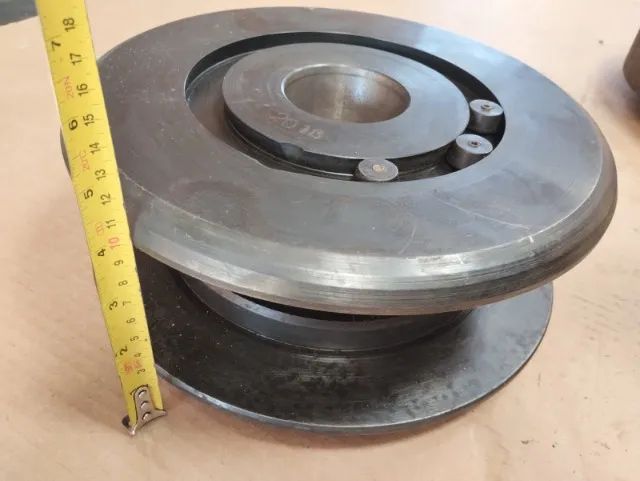 Flange para rebolo com diâmetro interno de 204 mm (8 polegadas) - Foto 3