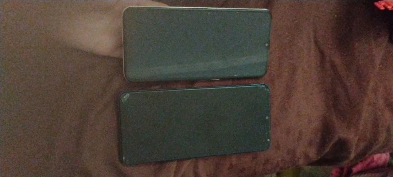 Celular Samsung com defeitos  - Foto 2