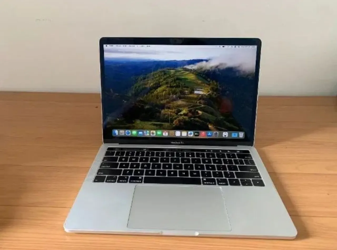 MacBook Pro 2020 A2251 i7/32GB RAM/2 TB SSD - Notebooks - Parque
