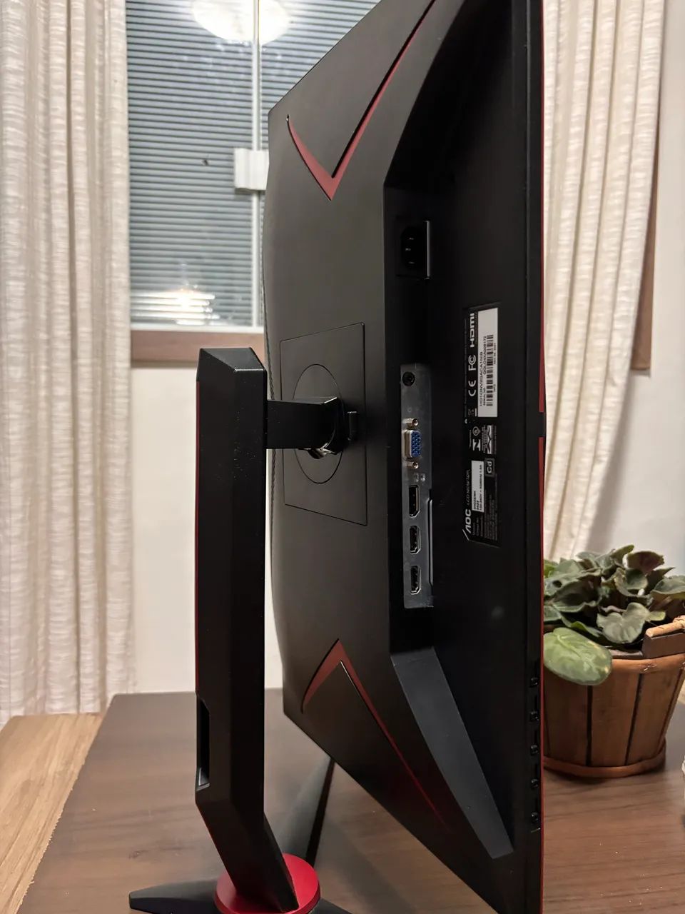 Monitor gamer AOC 24 polegadas 165hz 1ms64317907245953121