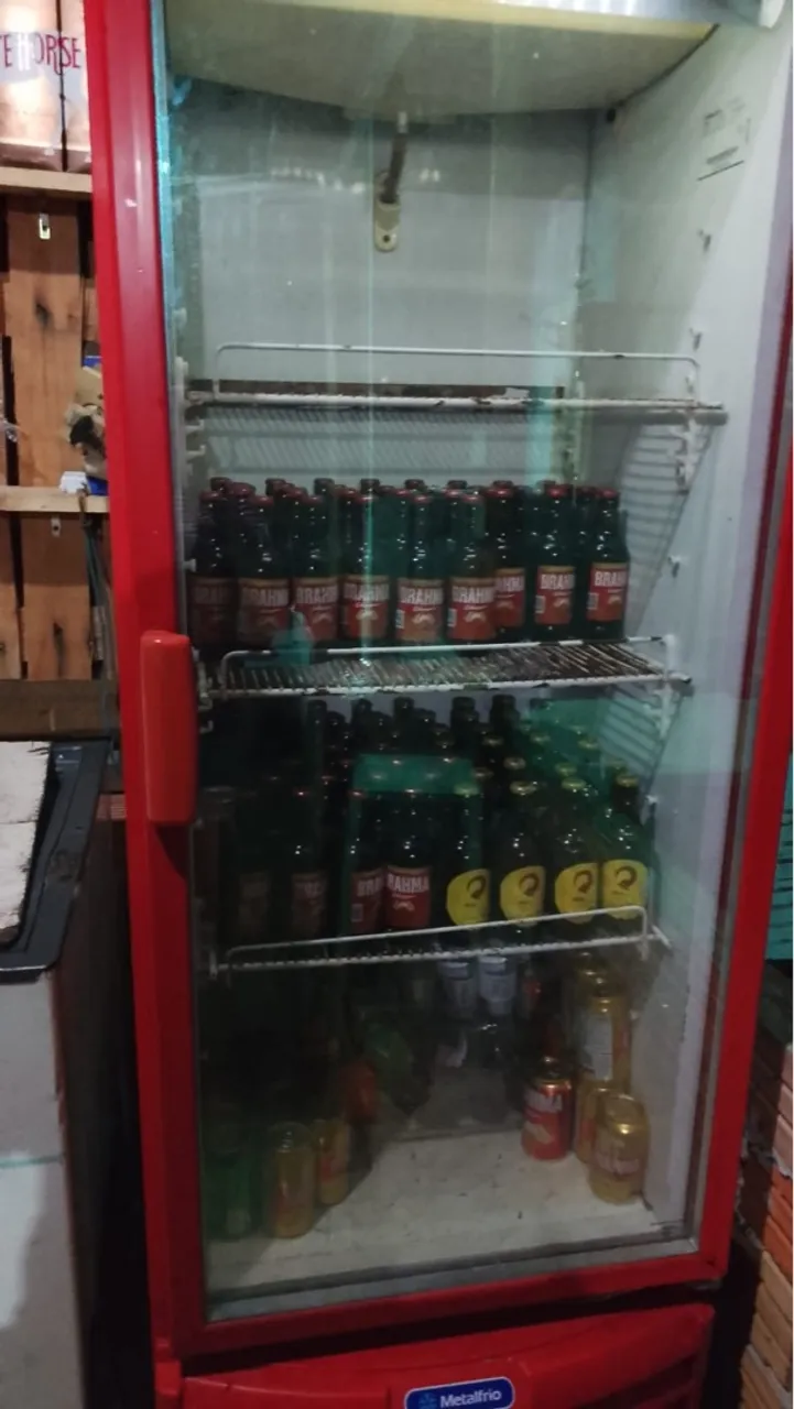 Geladeira Expositora Metalfrio