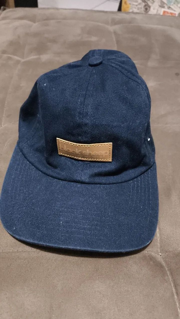 Bone black sheep azul 