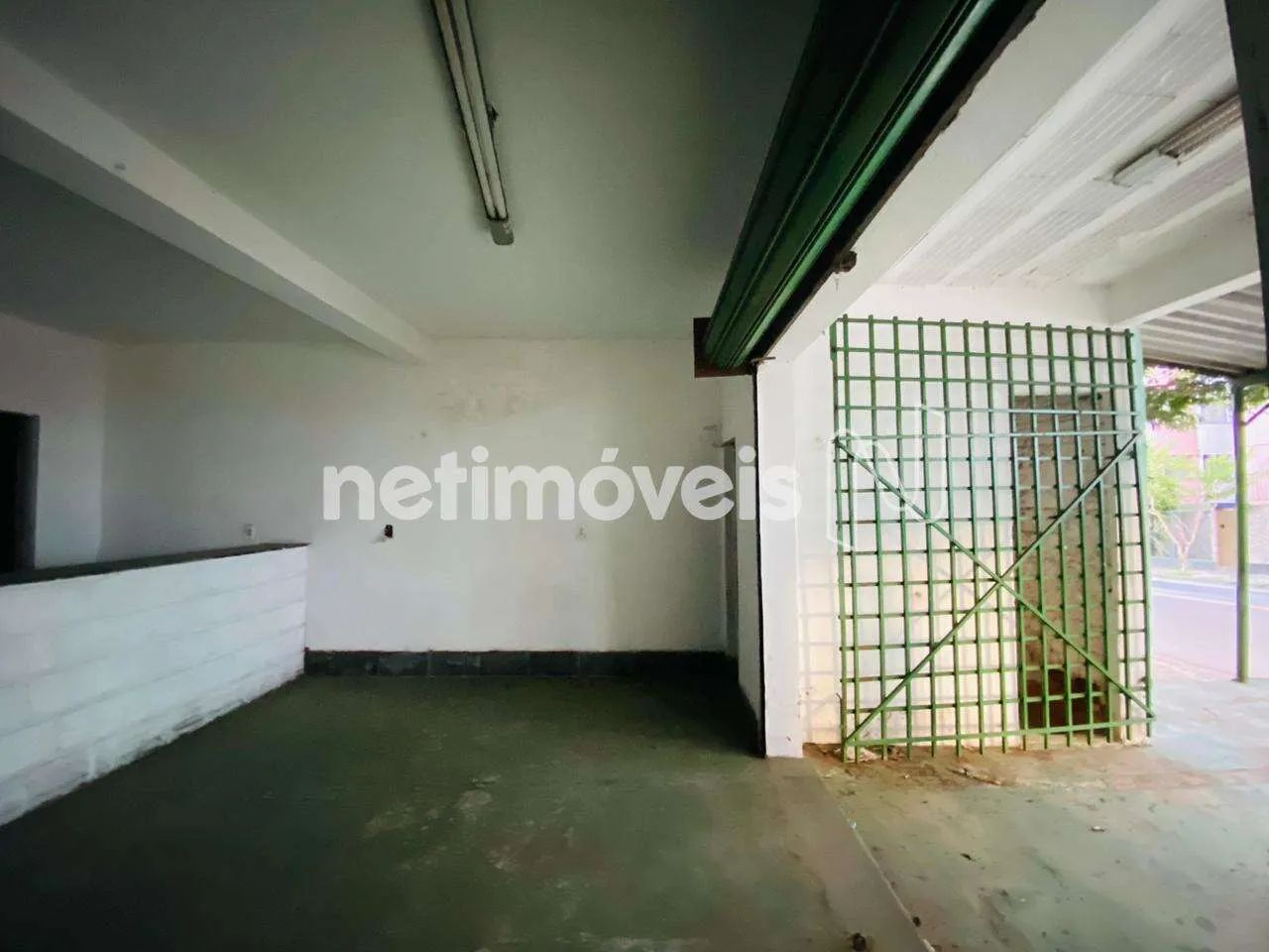 Casa Ampla com Loja Comercial à Venda - Foto 4