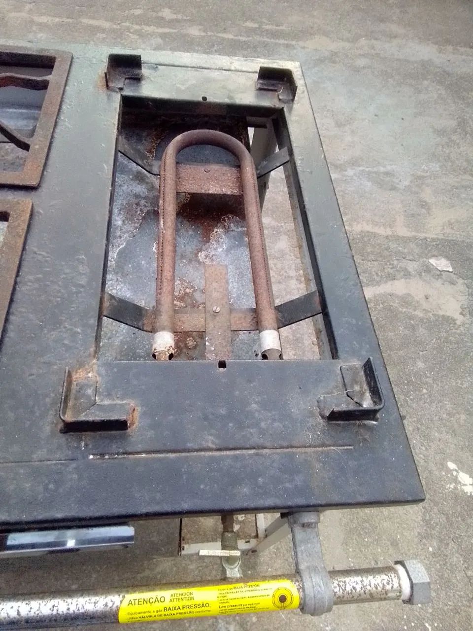 Fogão industrial 4 bocas com Chapa e forno  - Foto 3