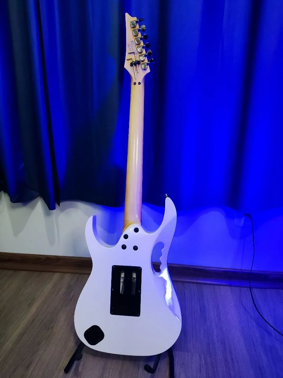 Guitarra Ibanez jem Jr indonésia regulada - Foto 5