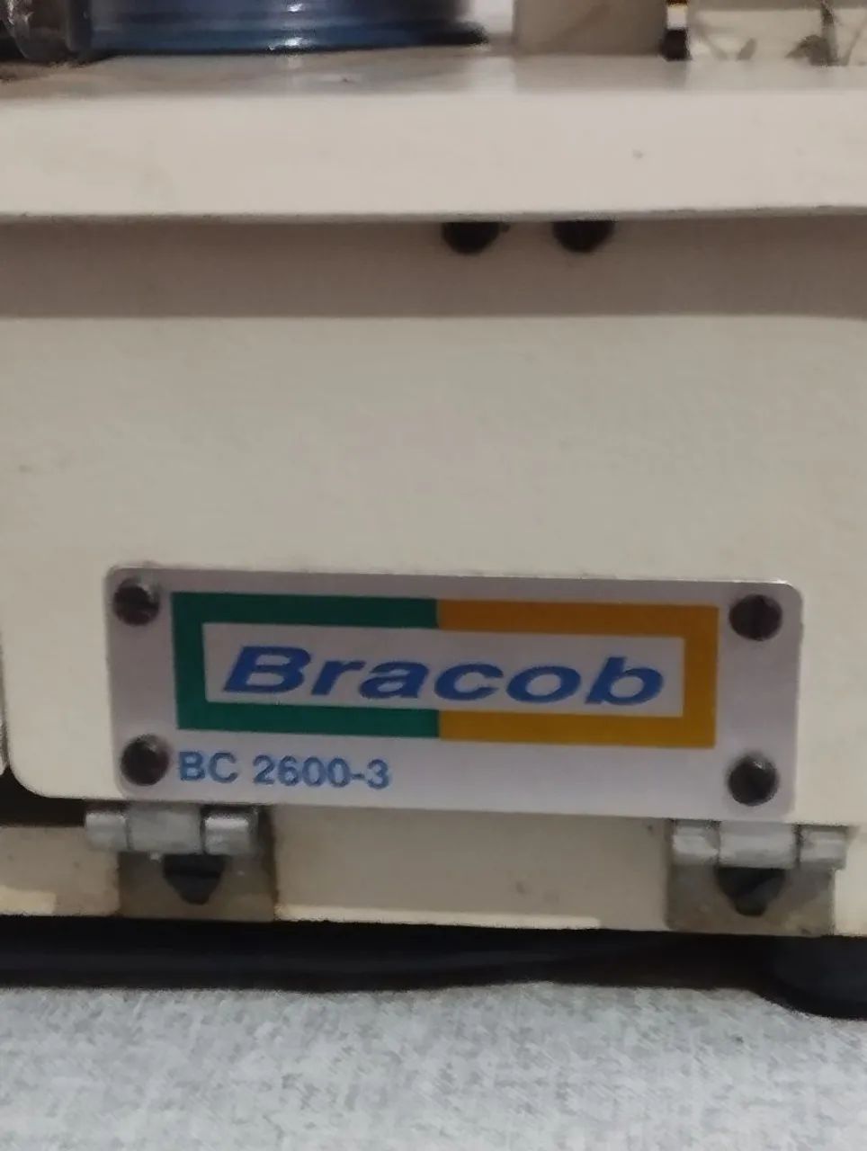 Máquina de Costura Overlock Industrial - Foto 5