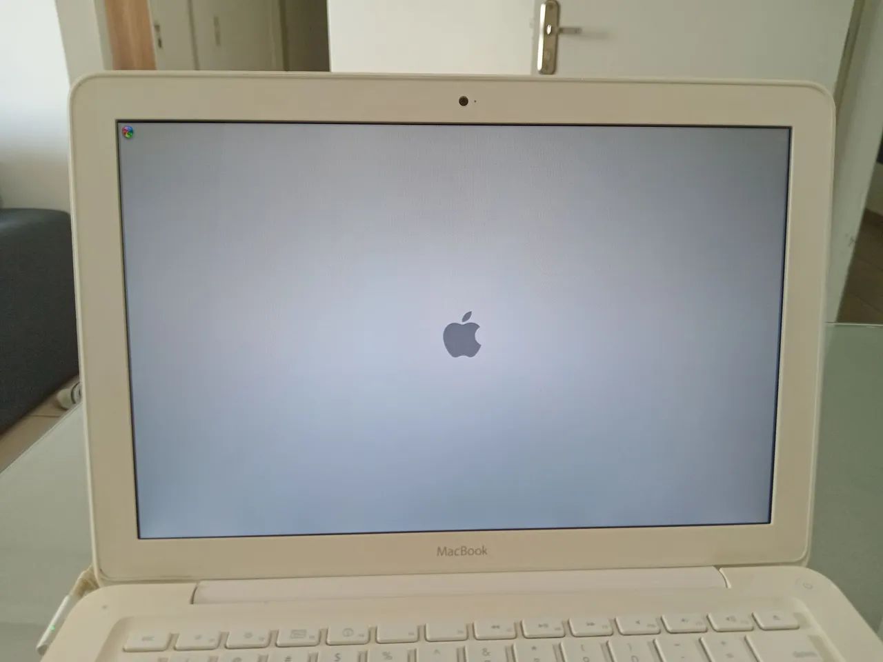 Macbook white64168561021057120