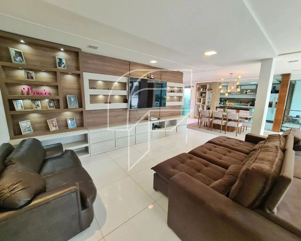 Imóvel para venda tem 250 metros quadrados com 4 quartos em Nova Guarapari - Guarapari - E - Foto 3