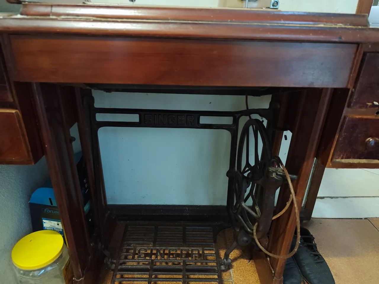 Máquina de Costura Singer Antiga