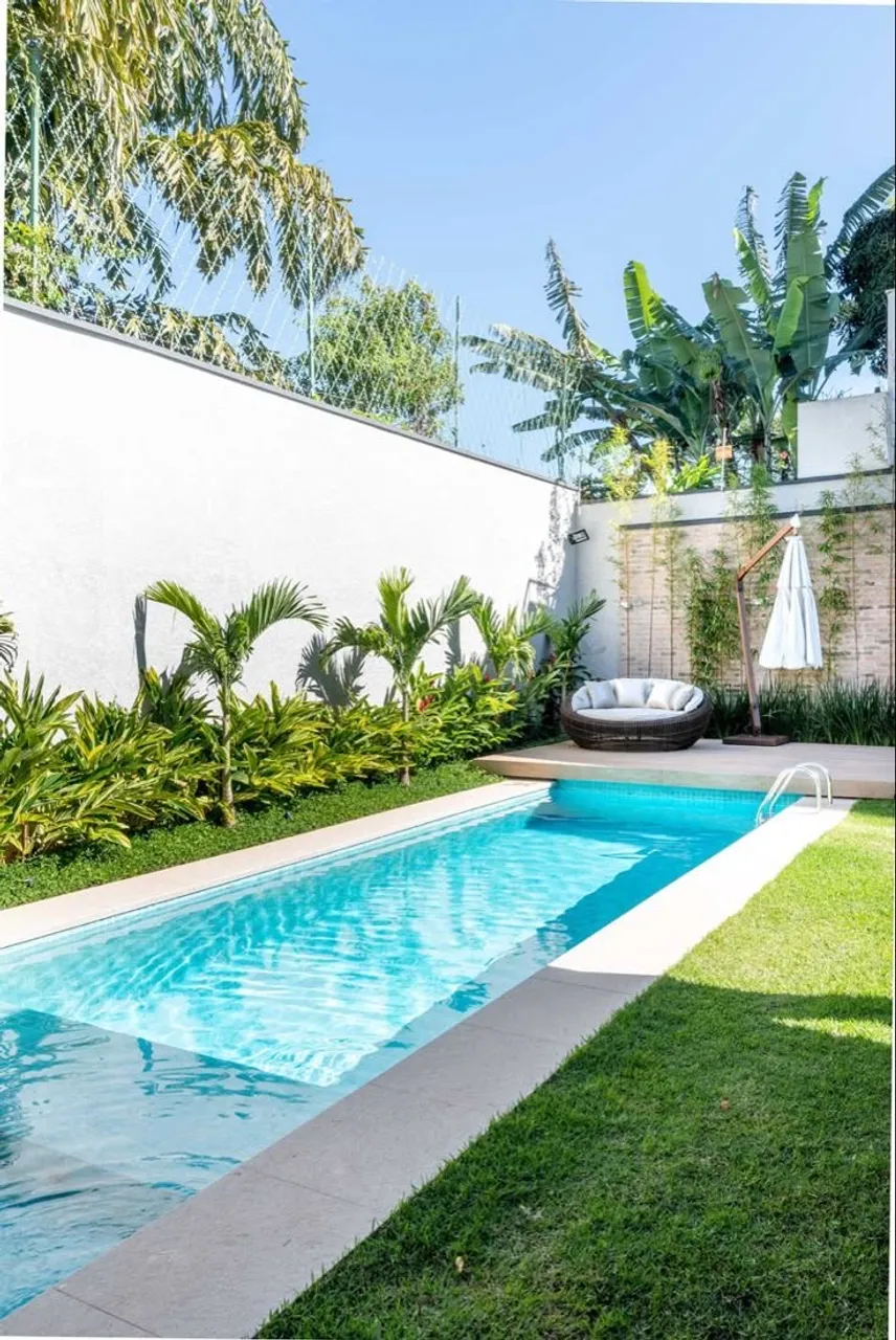 Piscina e Área Externa para Lazer
