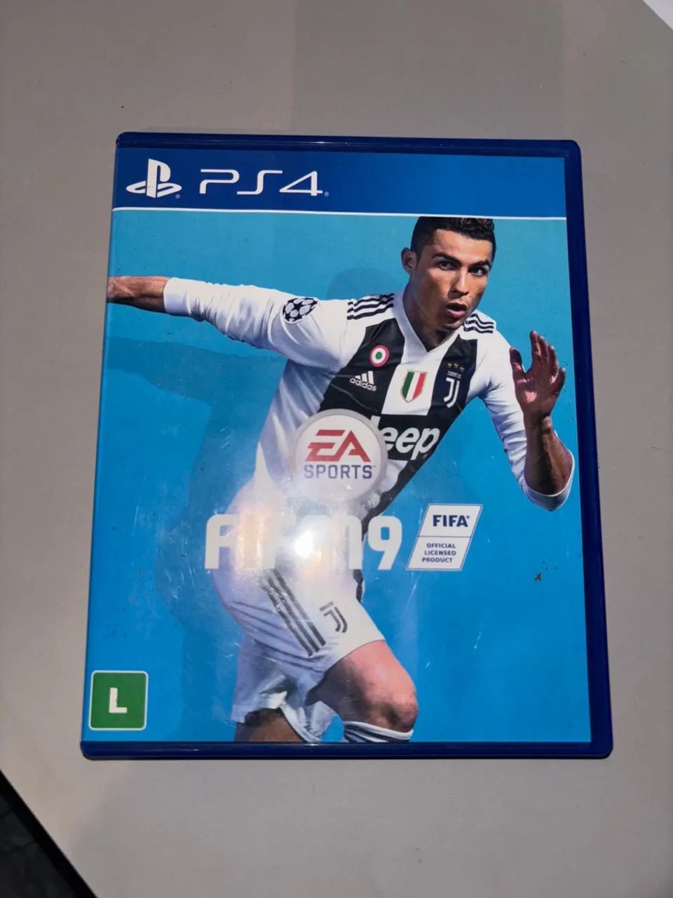 Jogo FIFA 19 - PS4