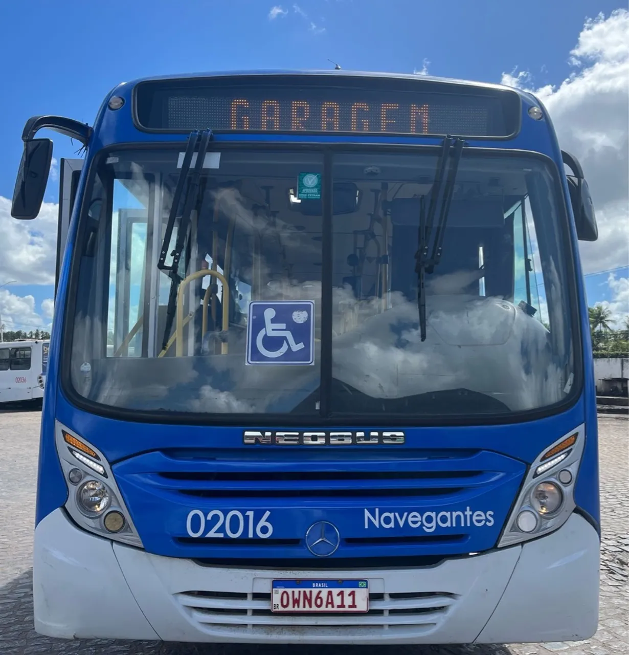 Ônibus urbano 2014 - 1721