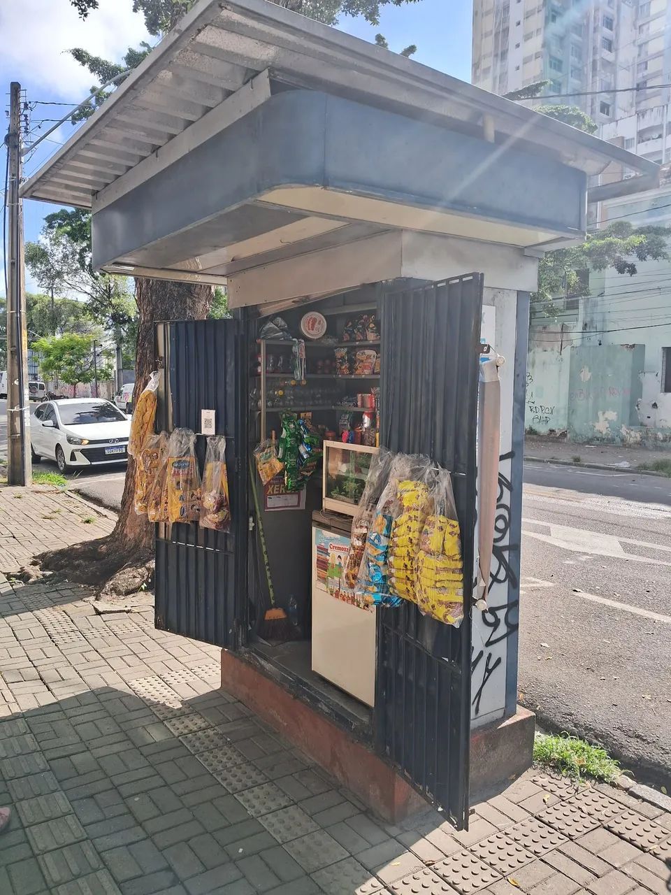 Vendo fiteiro bem localizado próximo ao parque treze de maio 12 mil reais 