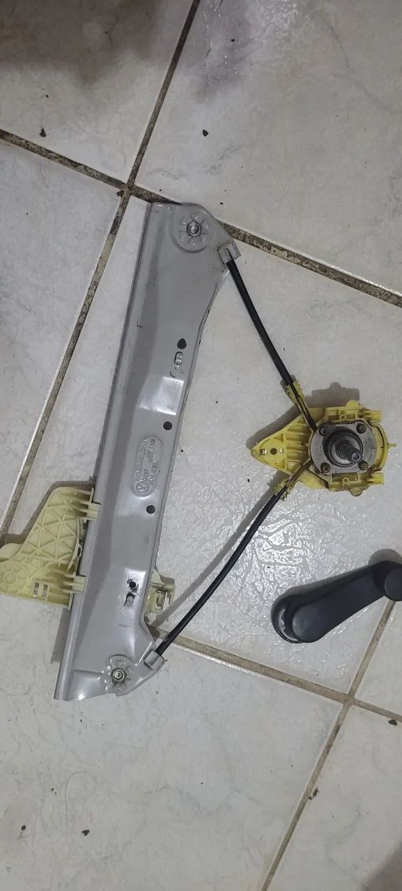Maquina de vidro gol g5, traseiro direto manual!