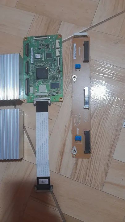 Placas Zsus e Ysus ,tcon, buffer tv samsung PL50B650s1 - Foto 6