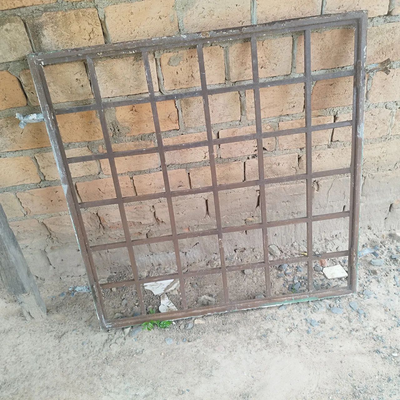 Janelas de Vidro Usada e uma grade de janela  - Foto 2