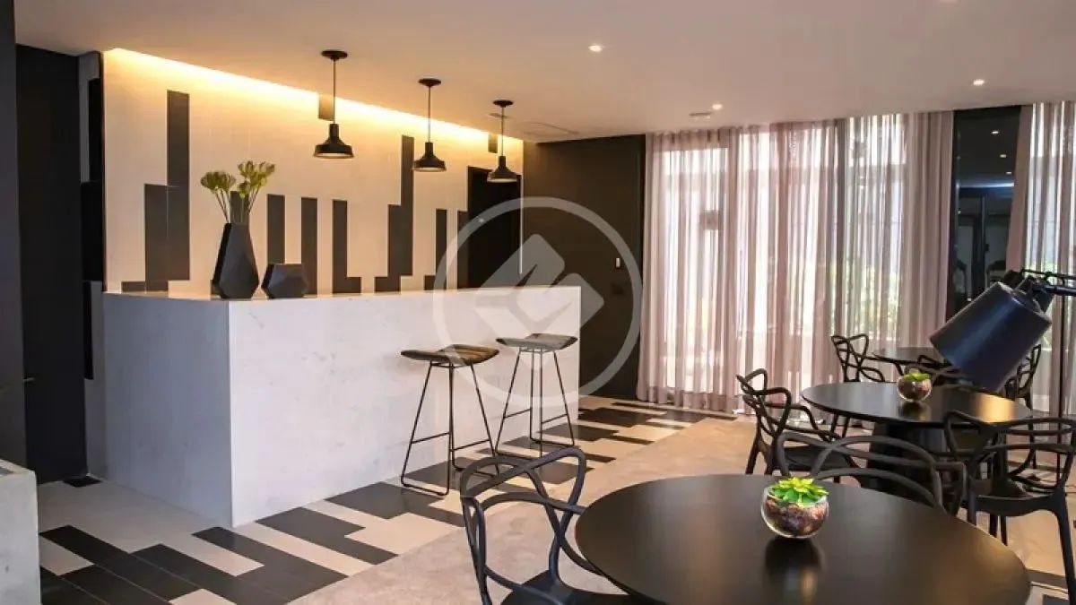 Vendo Apartamento Duplex com 97m ( contrapiso ) no Itaim Bibi com Varanda Gourmet, 2 Vagas