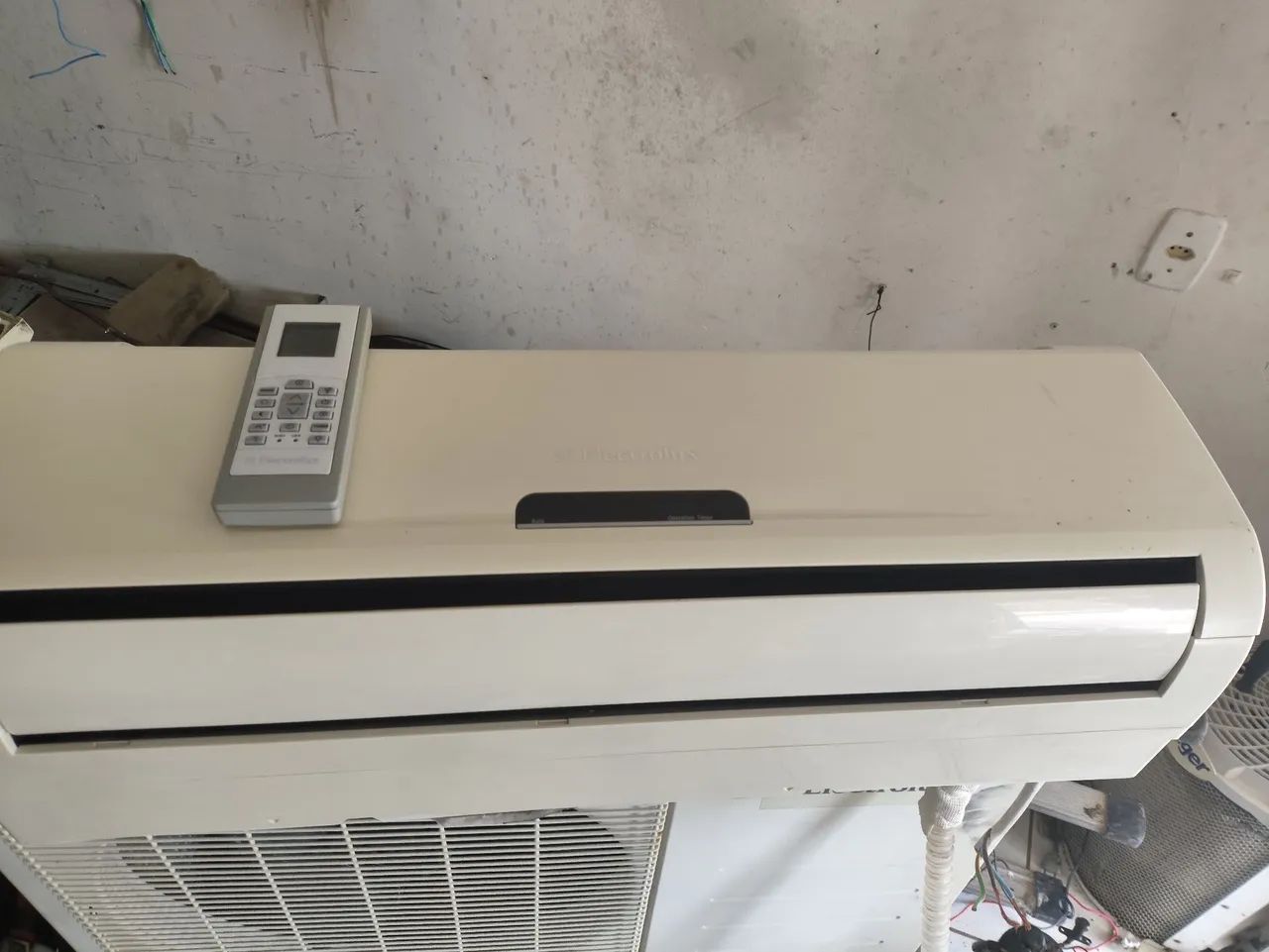 Ar Condicionado Split Eletrolux 9.000 BTUs 