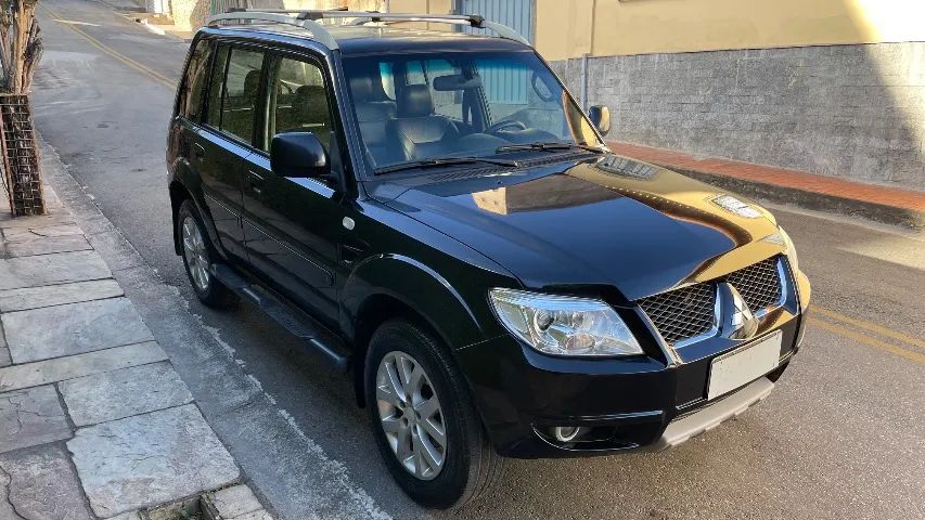 Mitsubishi Pajero Tr4 4x4 Flex câmbio manual 