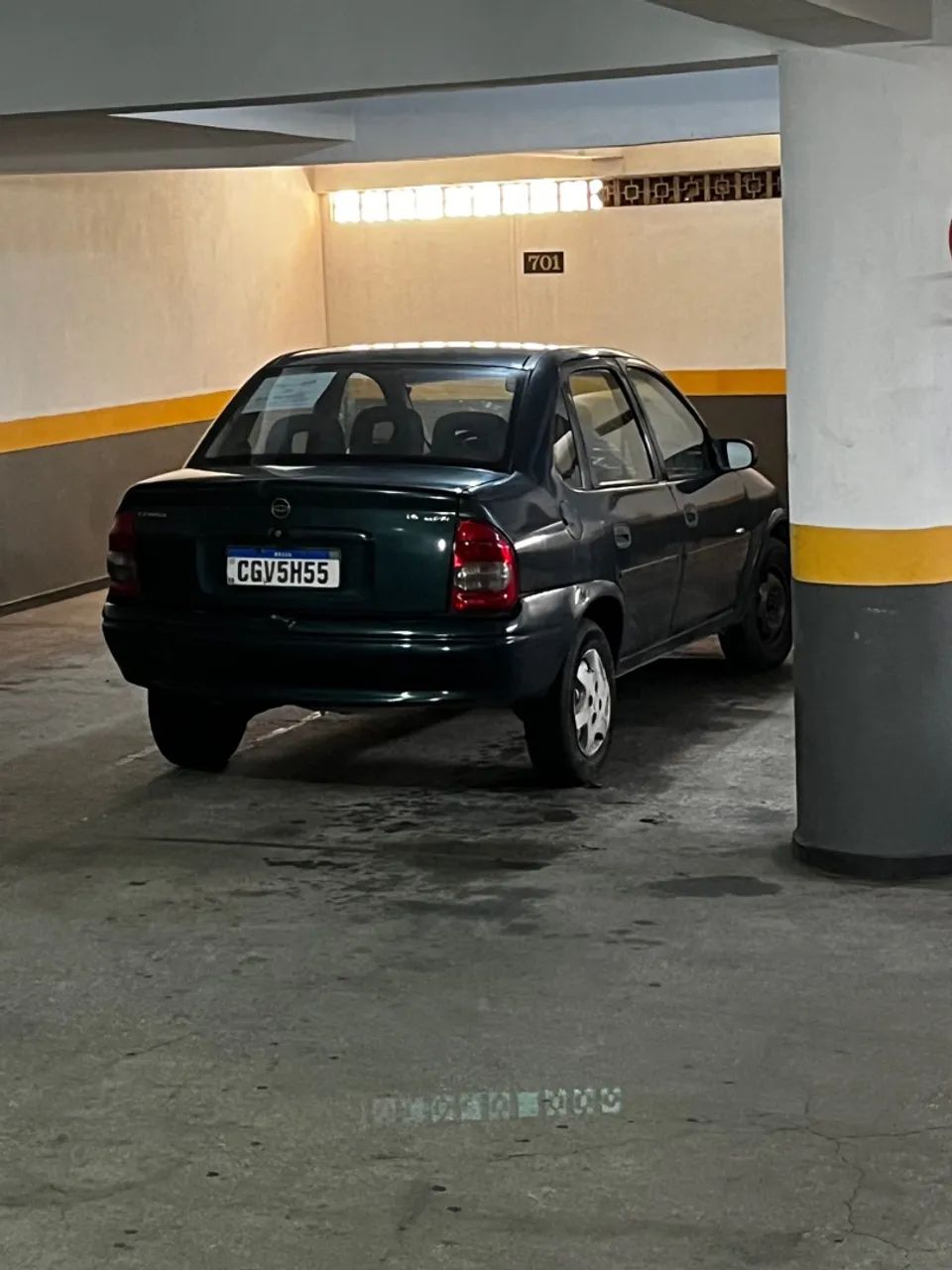 Vendo CORSA 1.6 sedan 1997