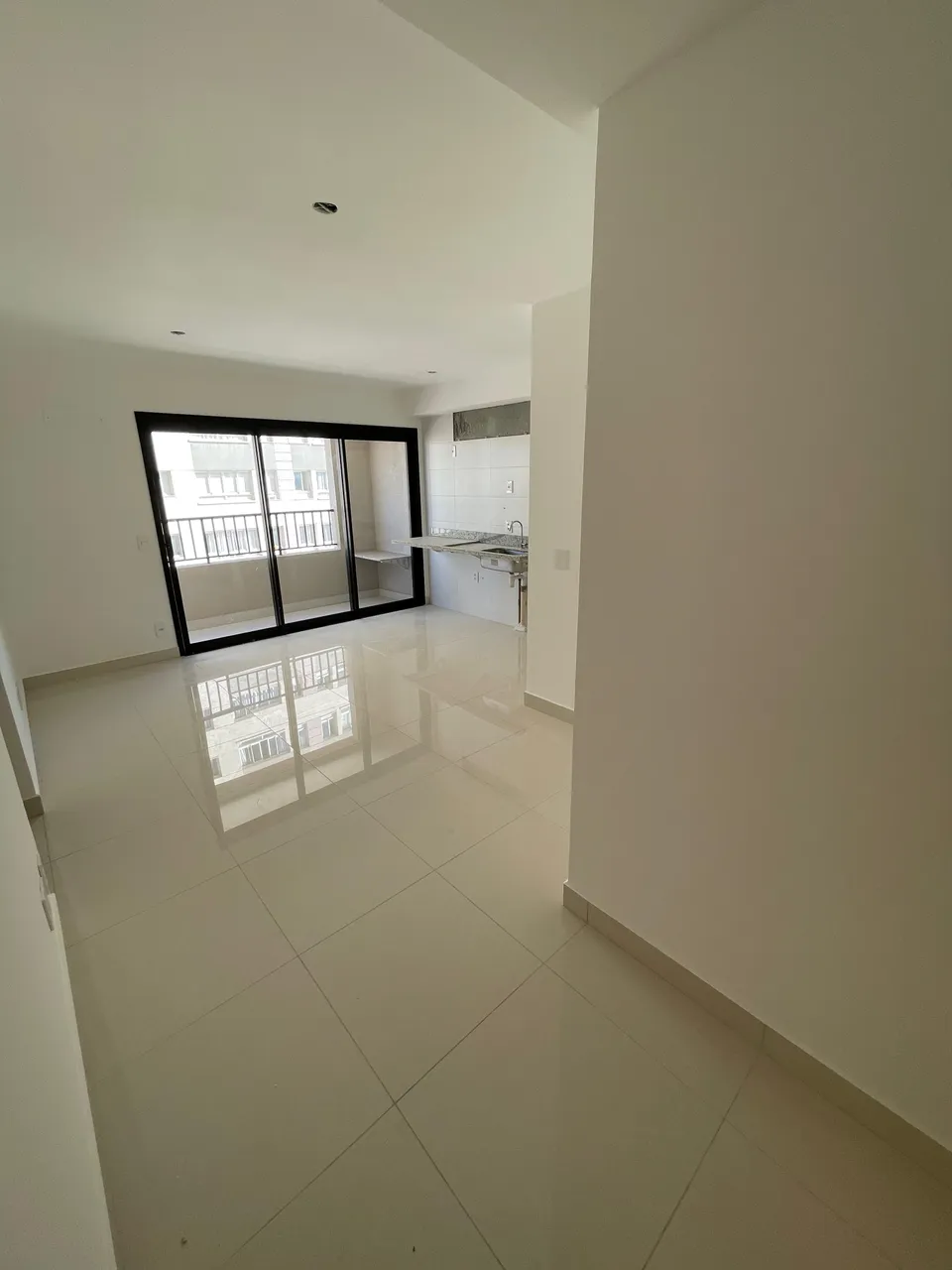 Apartamento no Residencial Mauá, com 2 q, sendo 1 suíte
