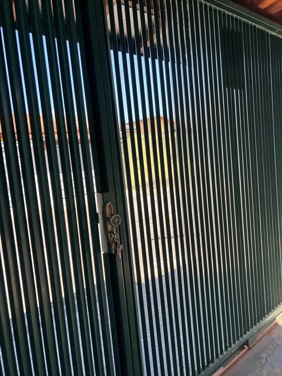 Portão de Ferro Metalon - 4m x 2,10m - R$ 1.500,00 - Foto 2