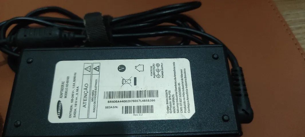 Fonte Notebook Samsung 19v 3,16a 60w 