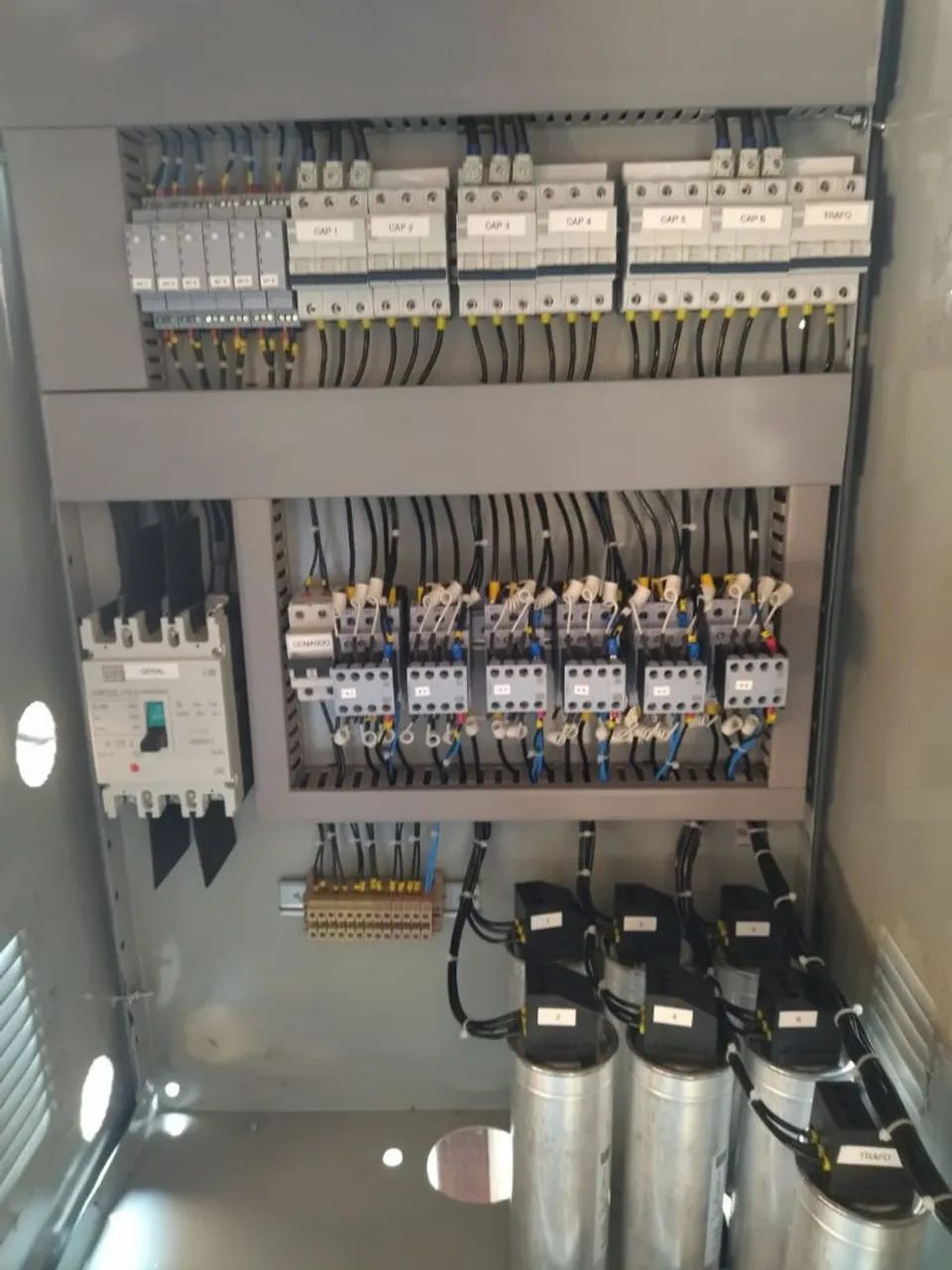 Eletricista Técnico  - Foto 2