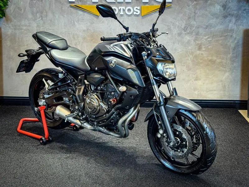 YAMAHA MT-07 ABS 2021 - Foto 2