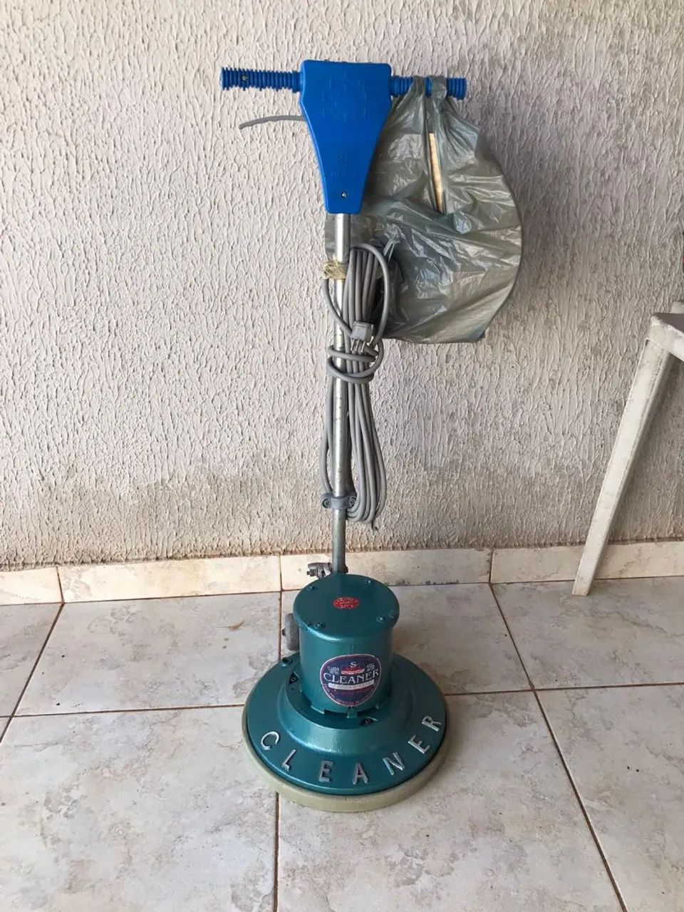 Enceradeira clenear cl350