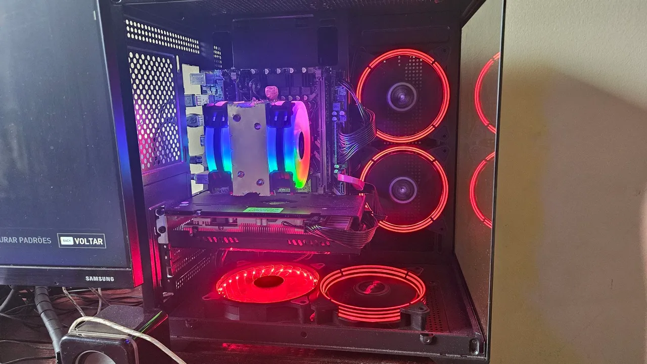 PC Gamer RGB
