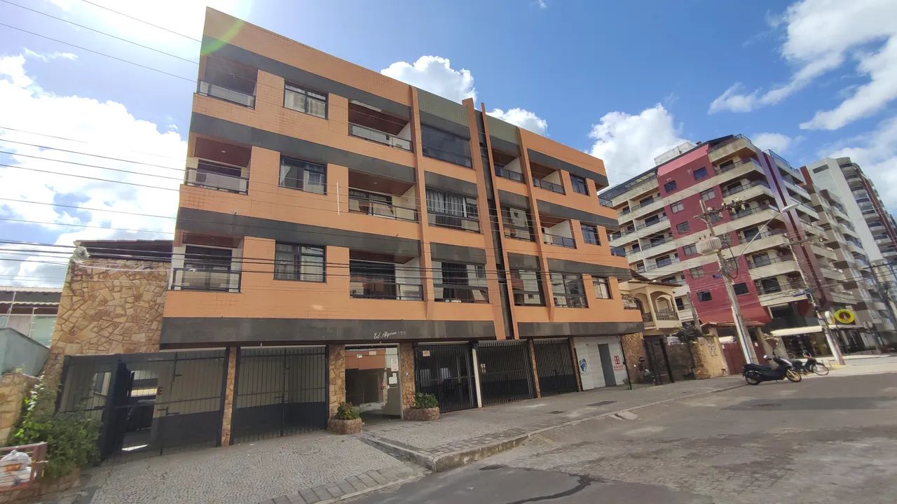 Apartamento temporada 3 quartos c/suíte próximo ao mar da Praia do Morro - Guarapari - ES