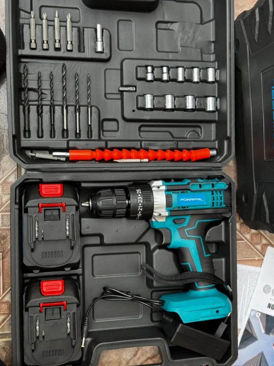 Furadeira De Impacto Profissional 21v 2 Baterias