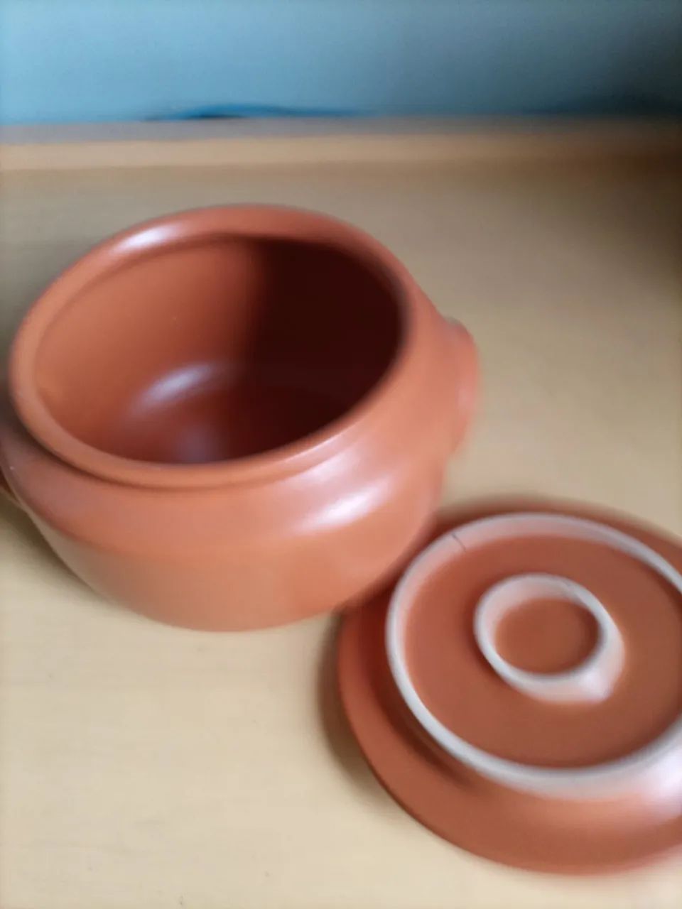 Lote de utensílios de cozinha seminovos e cosméticos novos para bazar. - Foto 2