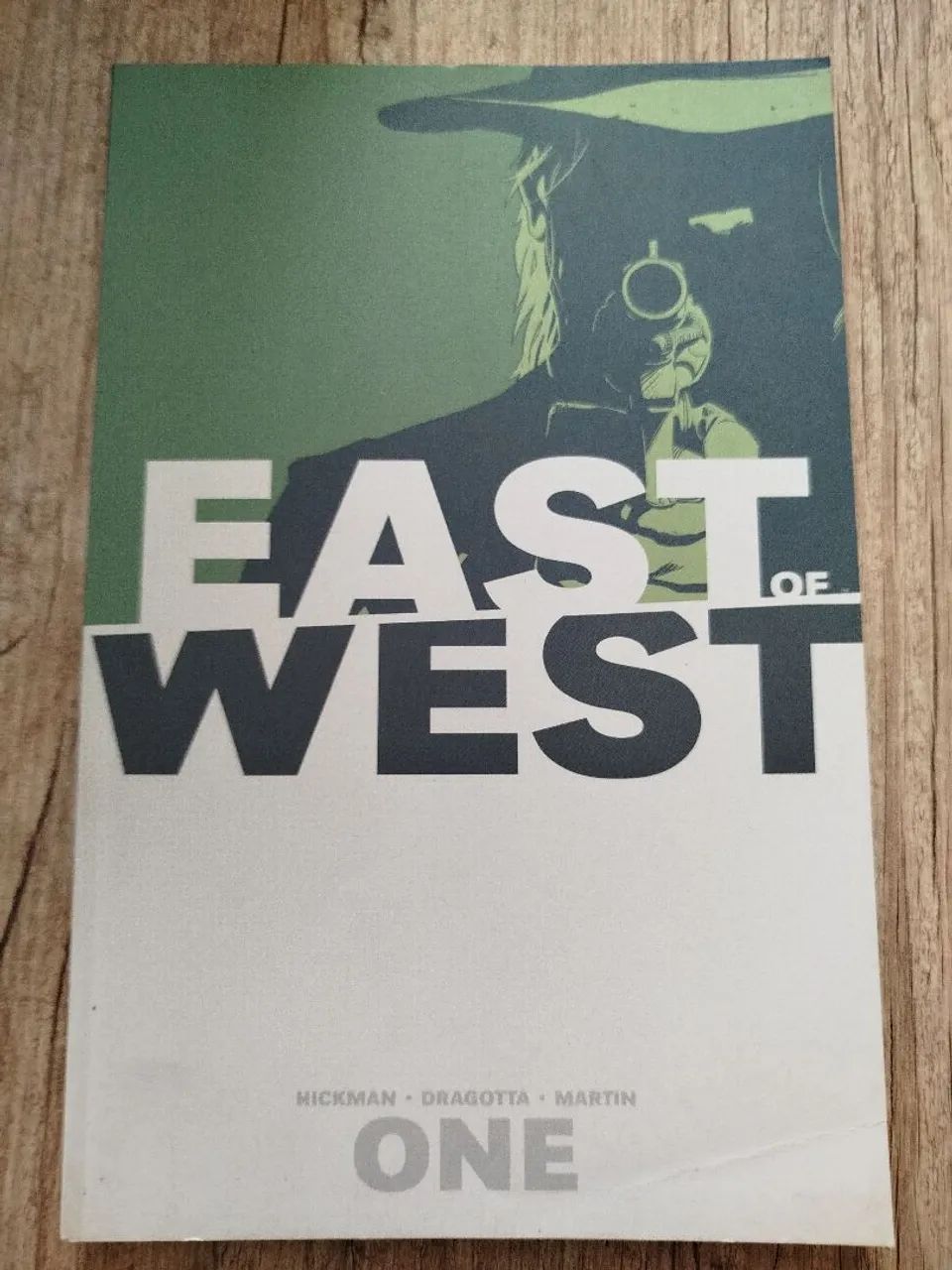 East of West #1 - HQ