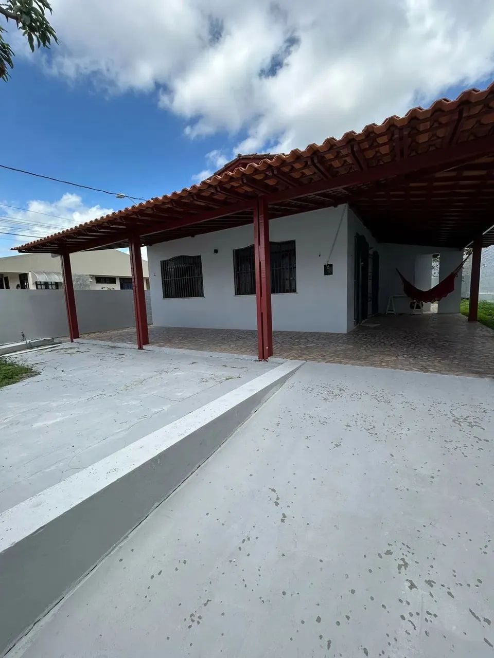 VENDO EXCELENTE CASA NO RECANTO DOS VINHAIS, NASCENTE