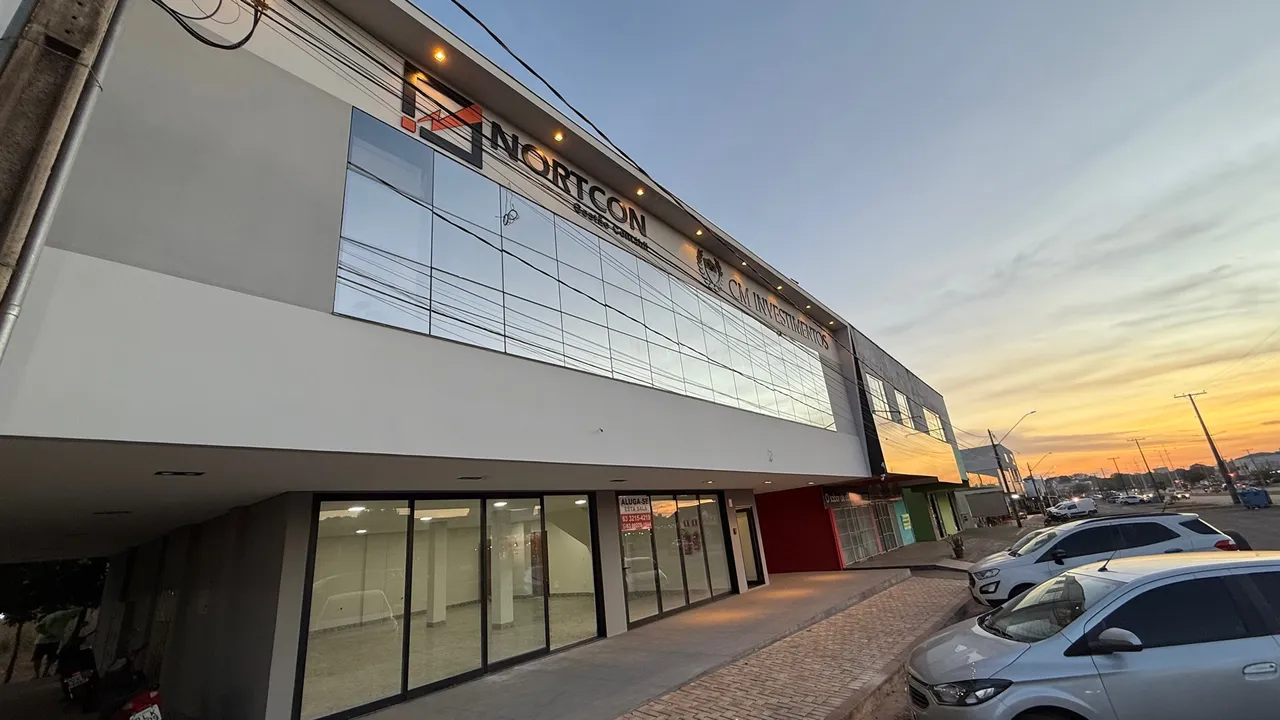 Alugo sala comercial térreo - 160m2 (excelente ponto) Palmas Brasil Norte - Prédio novo