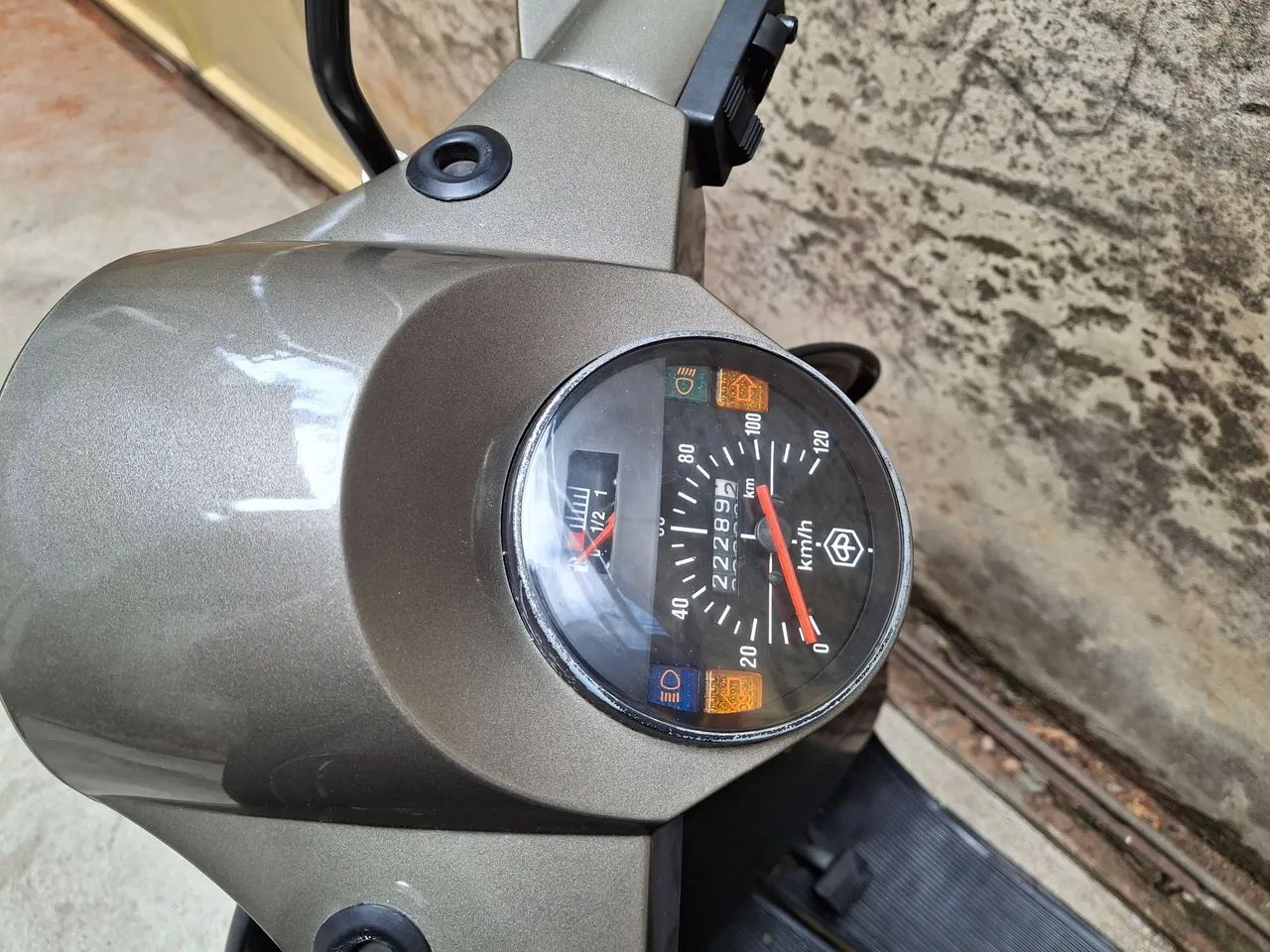 vespa px 150 ,muito conservada - Foto 11